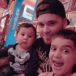 Meet your Posher, Tyler